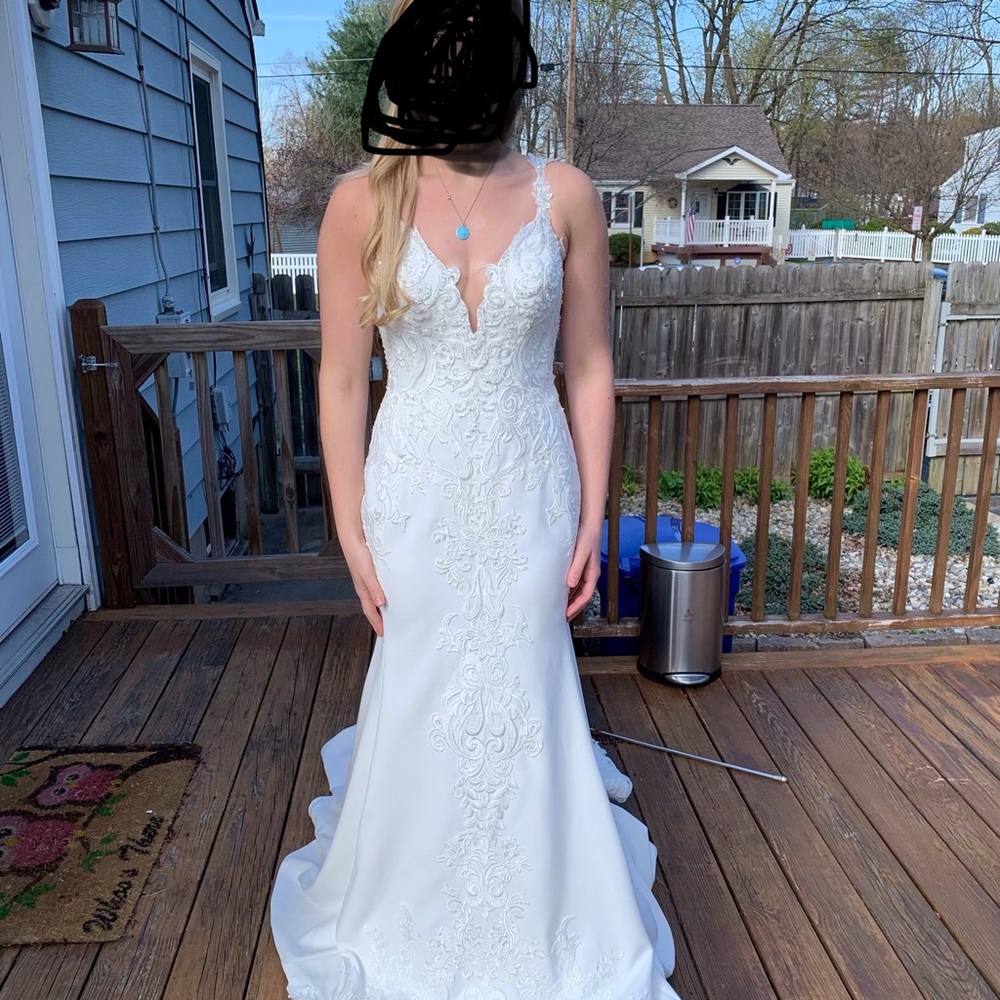 Wedding dress